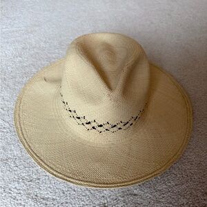 Elegant Tan Woven Hat